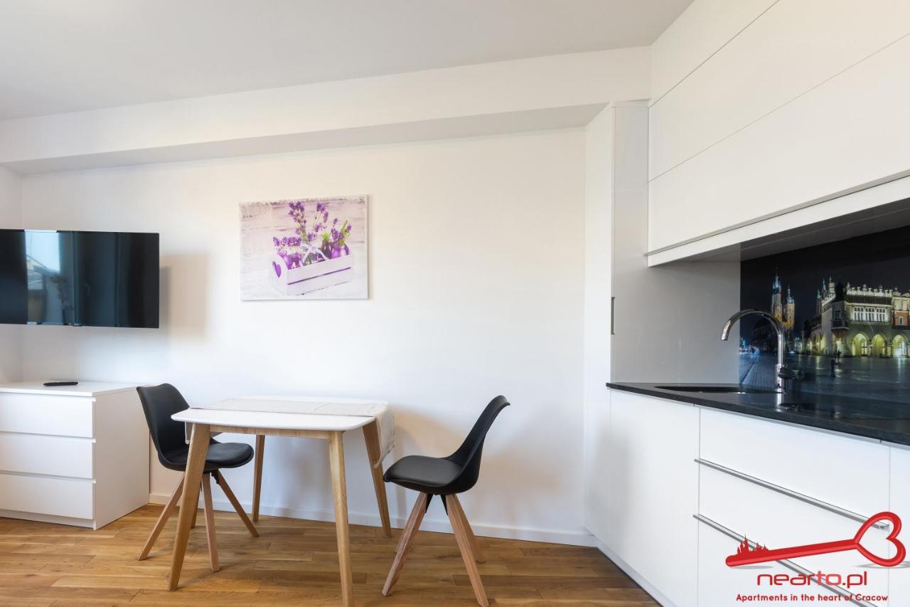 Apartment Nearto Old Town Sebastiana Street Cracovia Exterior foto