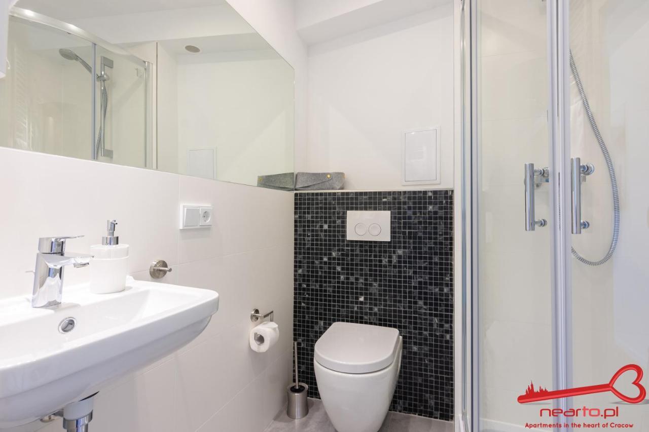 Apartment Nearto Old Town Sebastiana Street Cracovia Exterior foto